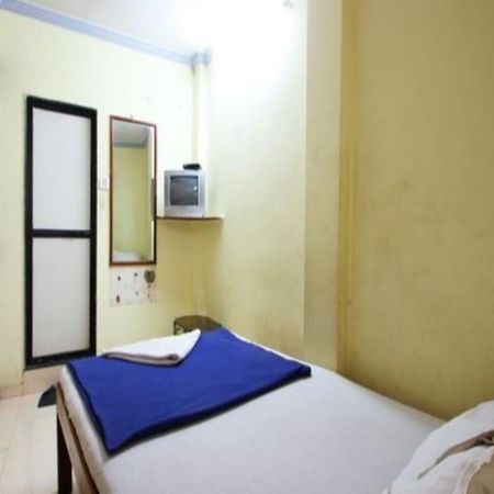Sahara Inn Guest House มุมไบ ภายนอก รูปภาพ